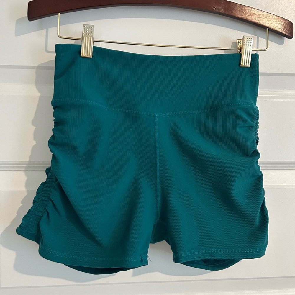 Wilo The Label Ruched Biker Shorts Green Size L